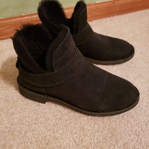 Uggs booties